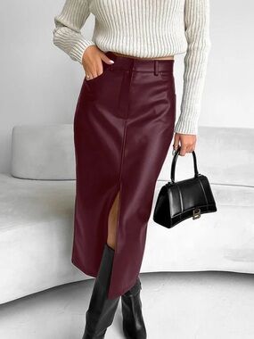 NWT 🥀 Commense Leather Skirt W/ Slit